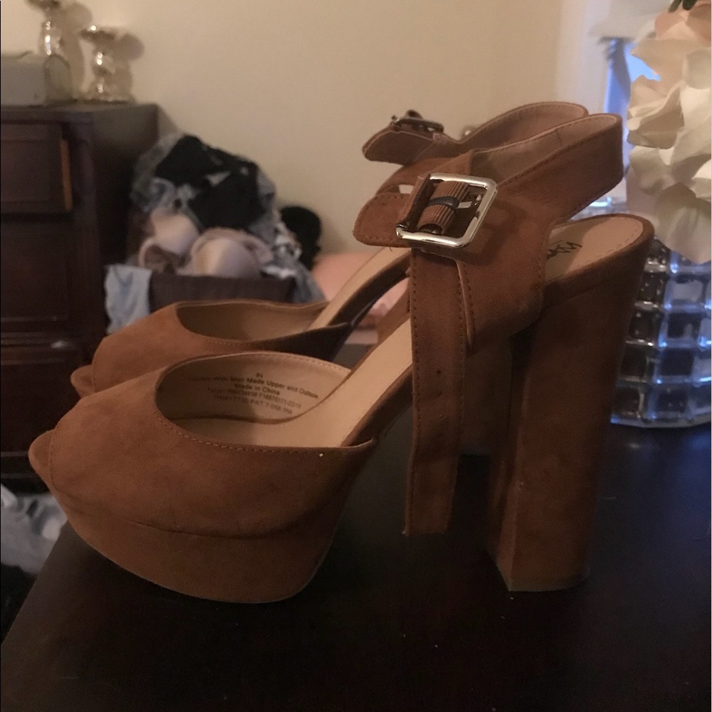 Target block heels